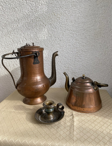 Alte kannen und kerzenhalter - alte,