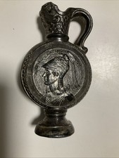 Prunkkanne Weinflasche