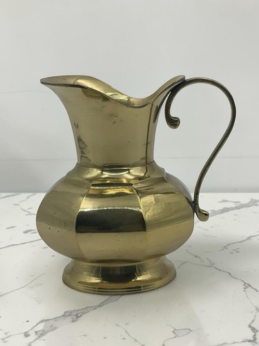 Jugendstil kanne aus messing - aus,